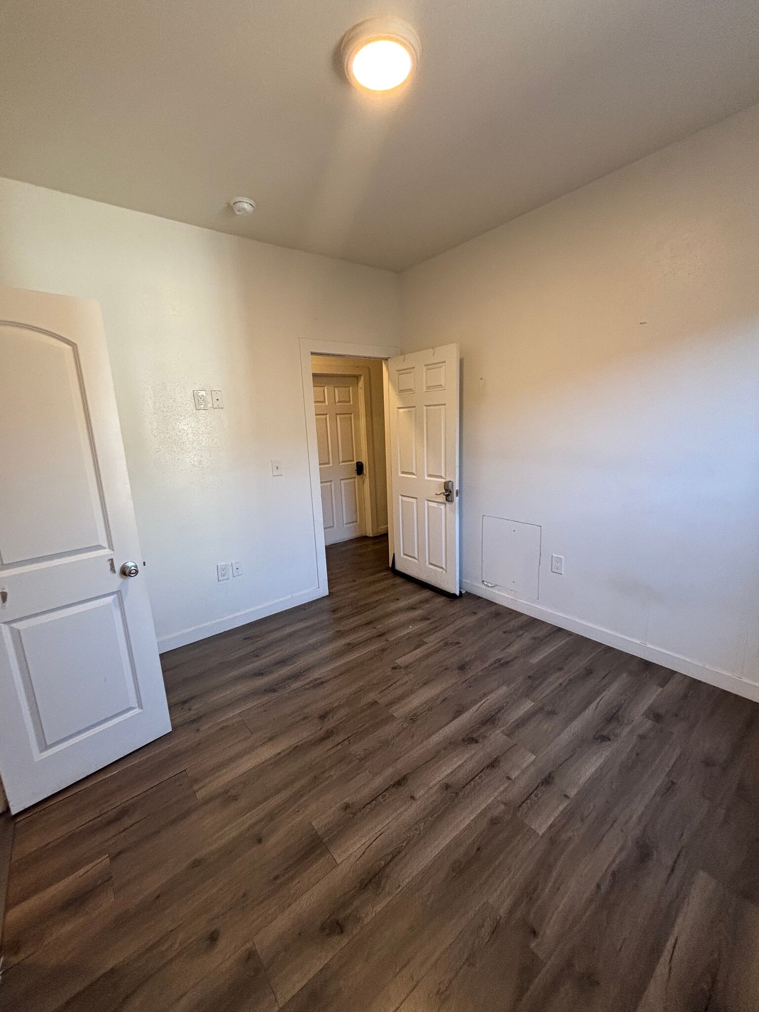 Building Photo - 4059 Brighton Ave
