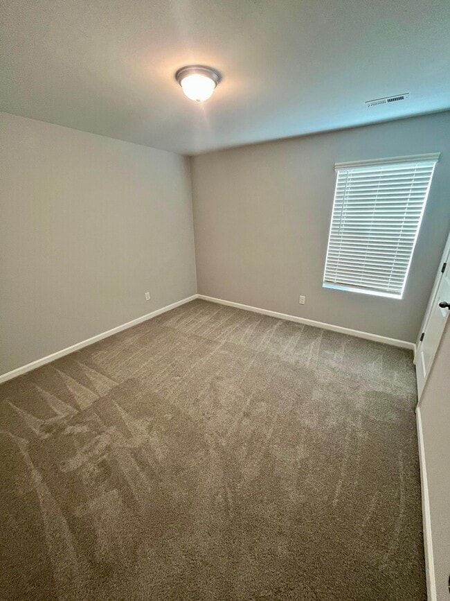 Building Photo - 2105 Boynton St