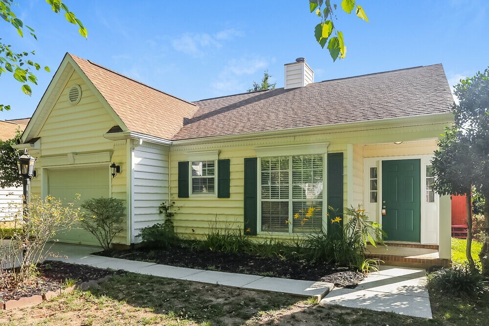 Building Photo - 10424 Brawley Ln