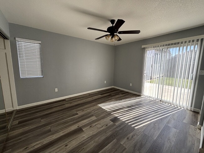 Building Photo - Cute, Well Maintained 3 Bedroom Home