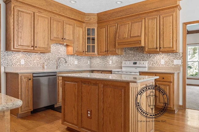 Building Photo - 301 Patriot Way