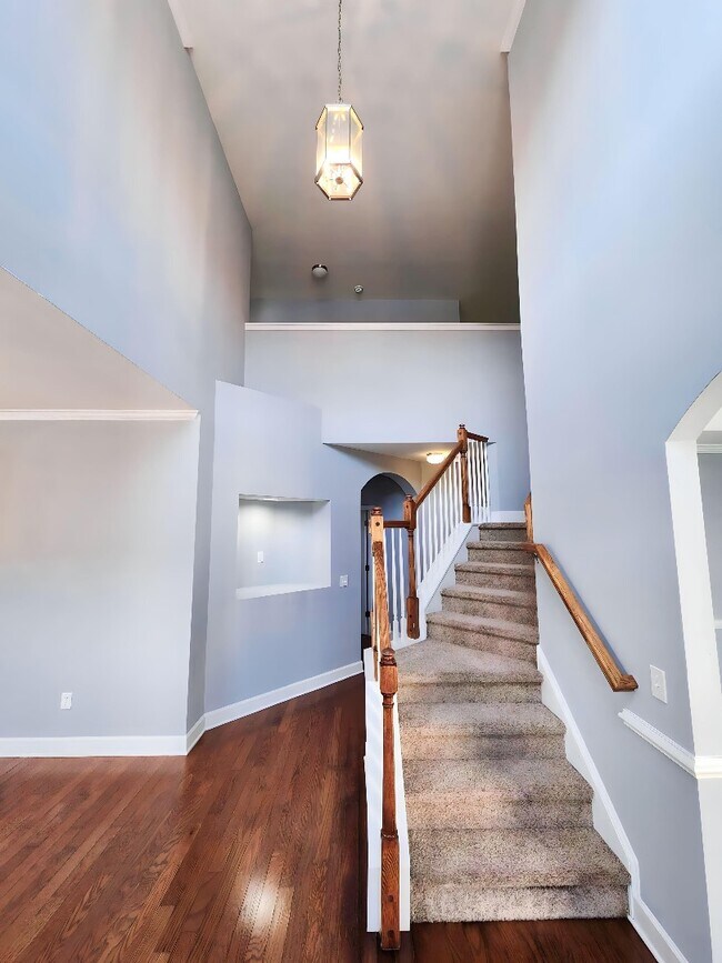 Building Photo - 3400 Picket Fence Ln