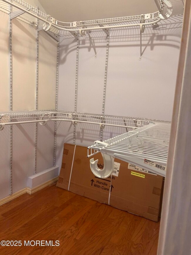 Building Photo - 823 Bowman Rd