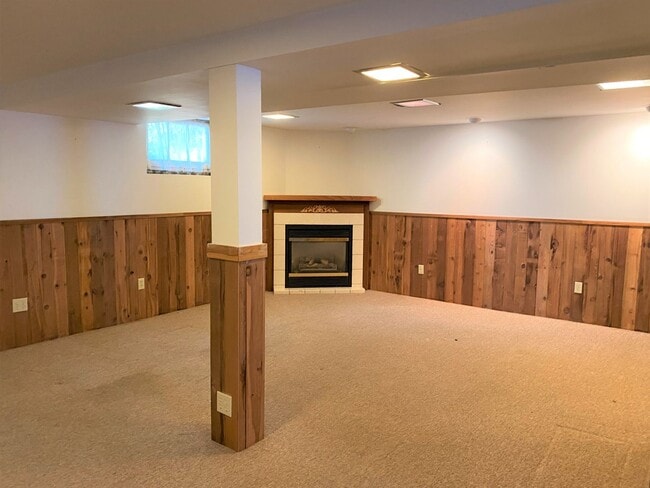 Building Photo - Step Back In Time with this Vintage Sherwood Farm House - Private Backyard.