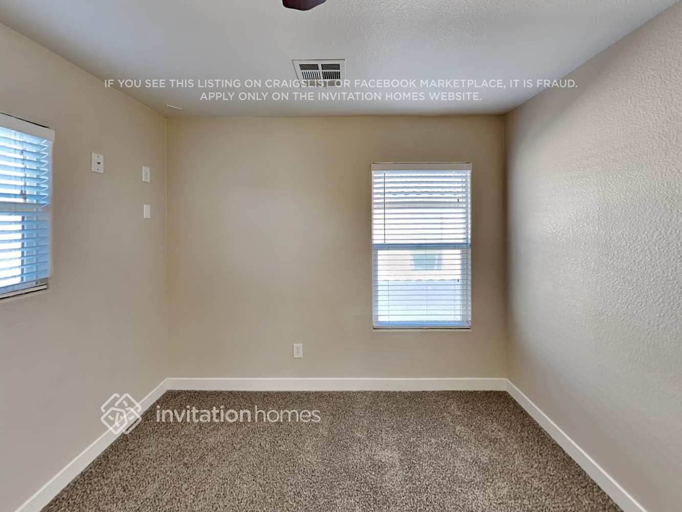 Building Photo - 3704 Dustin Lee St