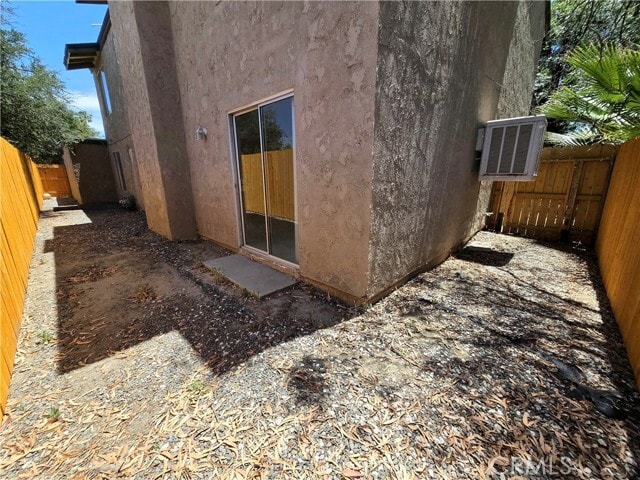 Building Photo - 853 Douglas Ct