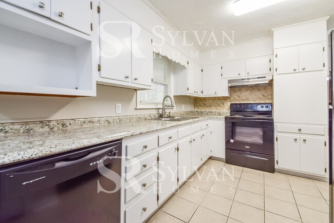 Building Photo - Living where You Love is Good for your Heart!