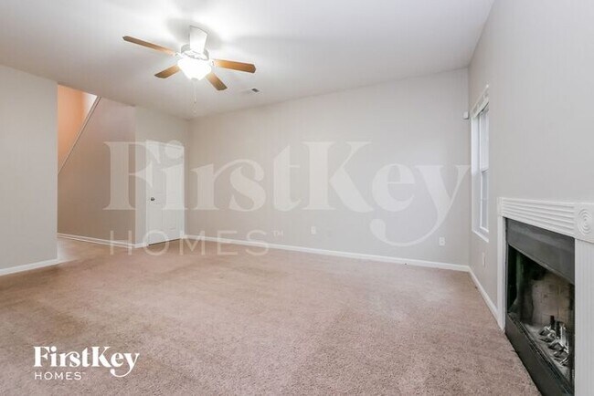 Building Photo - 5052 Pioneer Pkwy