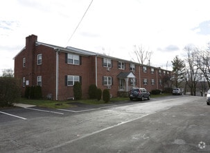 Building Photo - Manor House Apartments