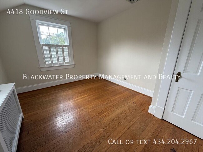 Building Photo - 4418 Goodview St