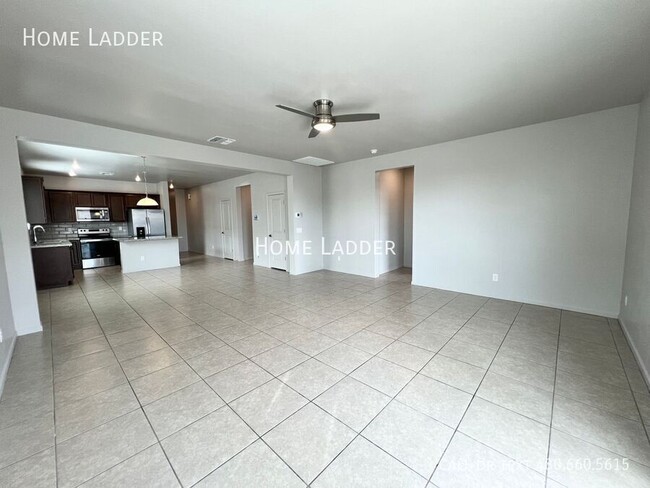 Building Photo - 17823 W Via De Luna Dr