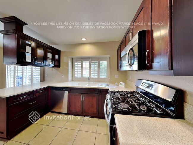 Building Photo - 29365 Crest View Ln