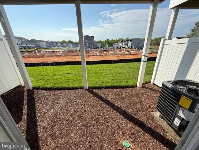 Building Photo - 36106 Wilderness Shores Way