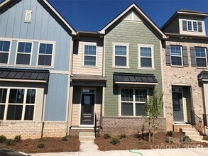 Building Photo - 10930 Zac Hill Rd