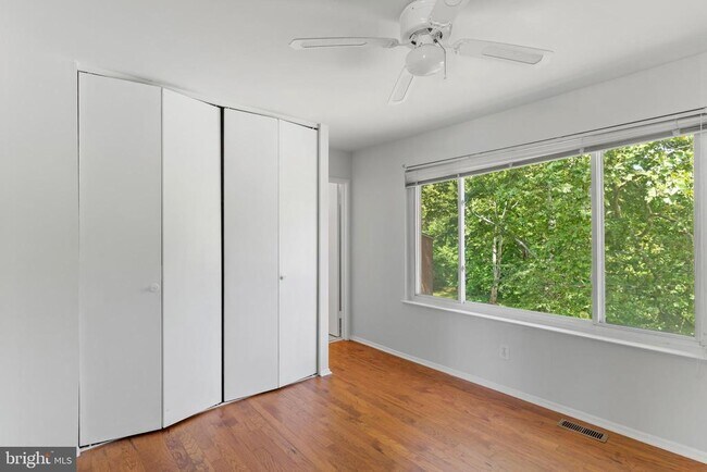 Building Photo - 10650 Green Mountain Cir
