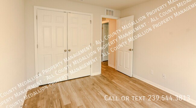 Building Photo - 309 Norwalk Ave