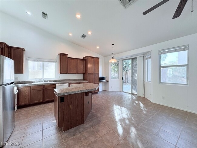 Building Photo - 11457 Storici St