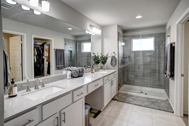 Building Photo - 210 Cold Spg Lp