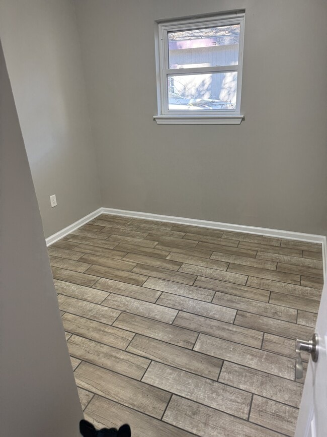 Building Photo - 30654 Shannon Dr