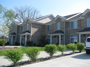 Building Photo - 2872 Rio Dosa Dr