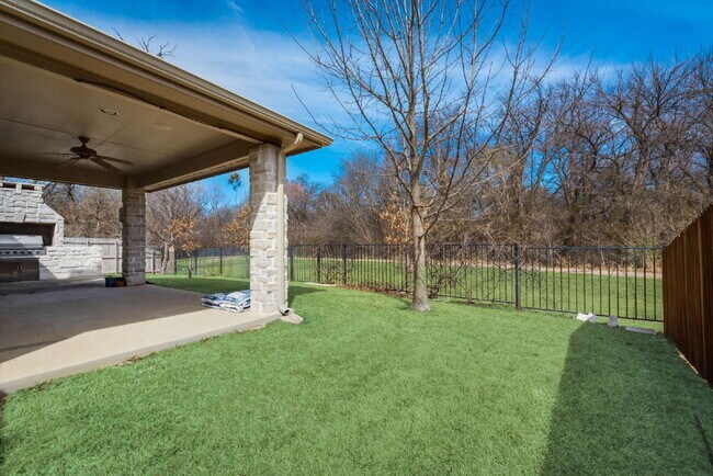 Building Photo - Gorgeous 3 Bed, 2 full bath gem located in the heart of the sought-after Chadwick Farms