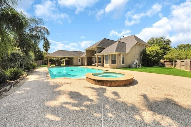 Building Photo - 21135 Kelliwood Park Ln