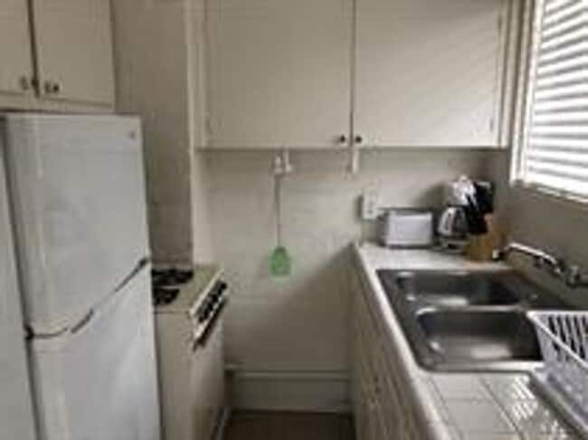 Building Photo - 7153 Elm Ave