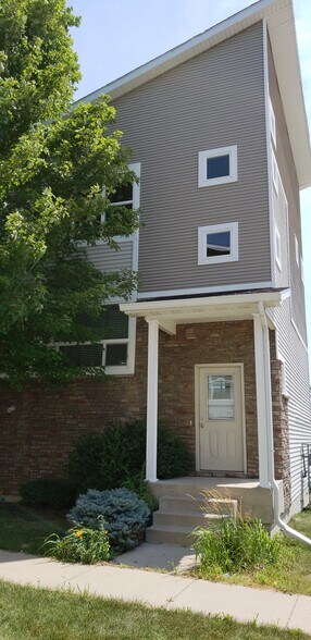 Front of the house - 301 SE 11th St
