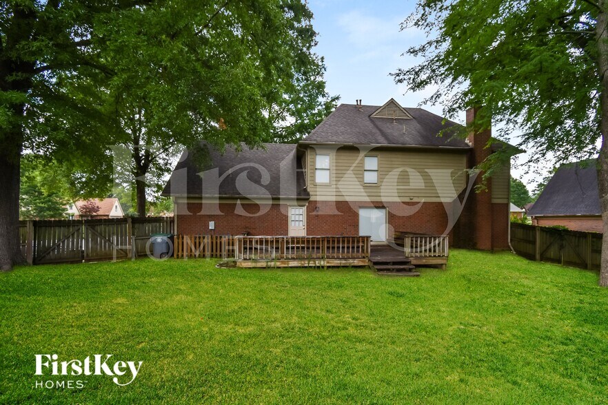 Building Photo - 1465 Fox Trace Dr