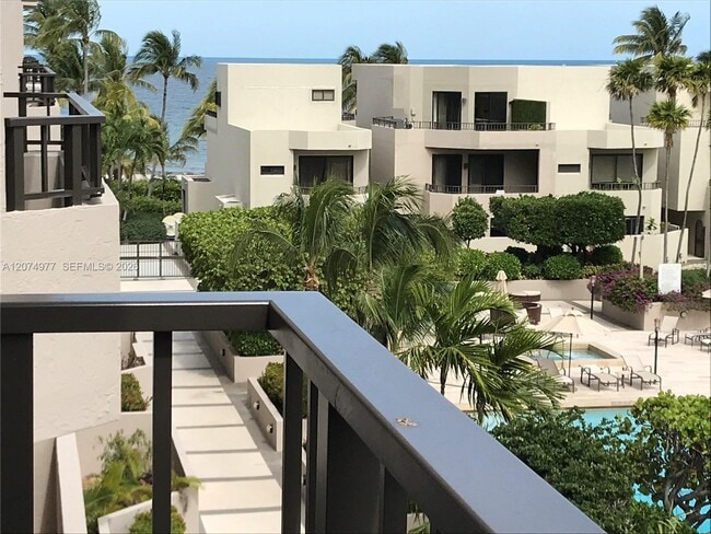 Building Photo - 201 Crandon Blvd