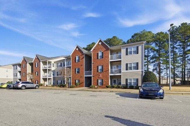 Building Photo - 2 Bedrooms 2 Bathrooms Condo