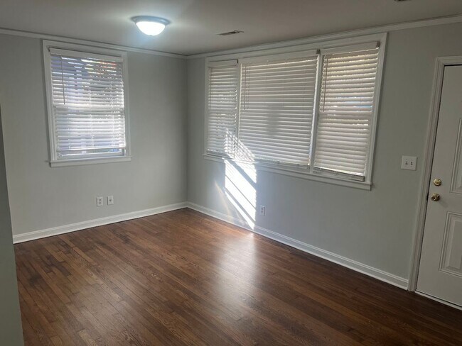 Building Photo - Available now. FULLY RENOVATED 2BR/1 BA Ho...