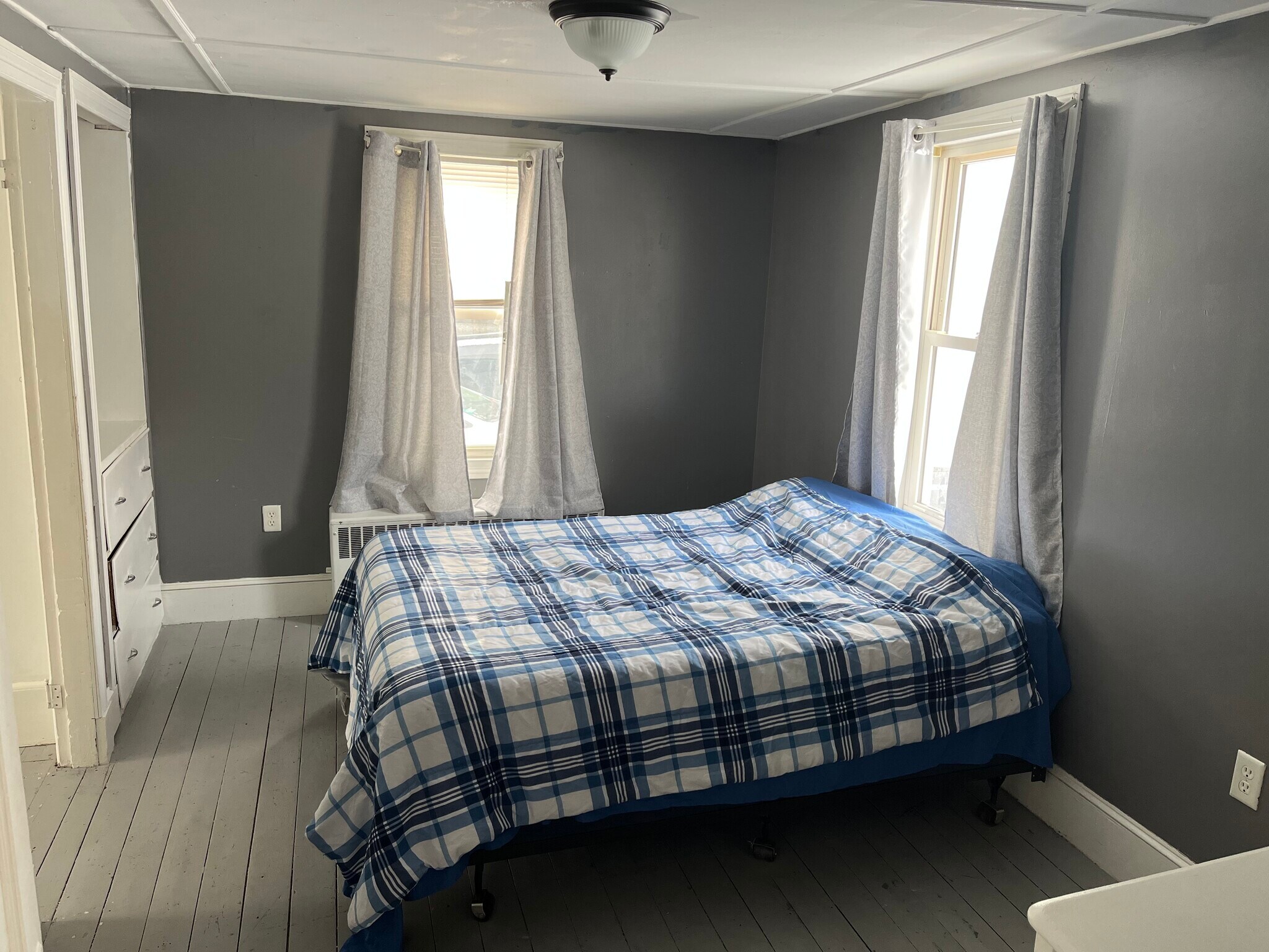 Bedroom 2 - 45 Mount Hope Ave