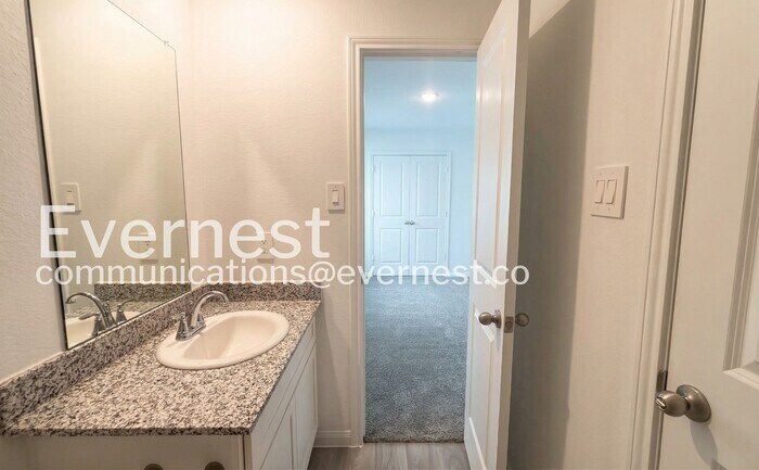 Building Photo - 16435 Valerie Marie Pl