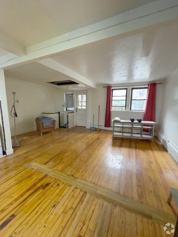 Building Photo - 1 bedroom in REGO PARK NY 11374