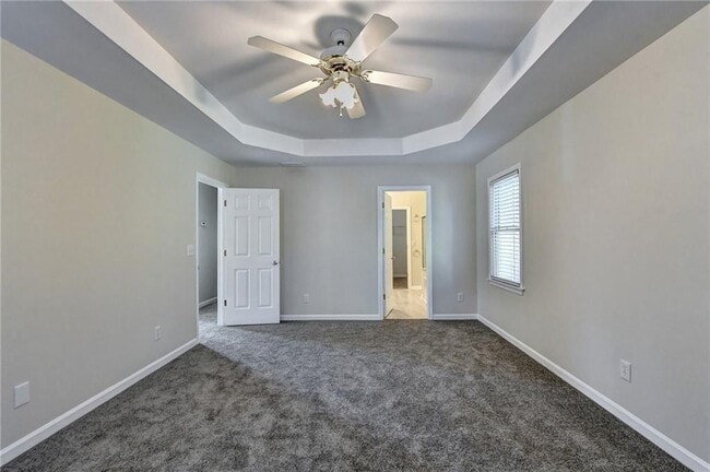 Building Photo - 3460 Maple Terrace Dr