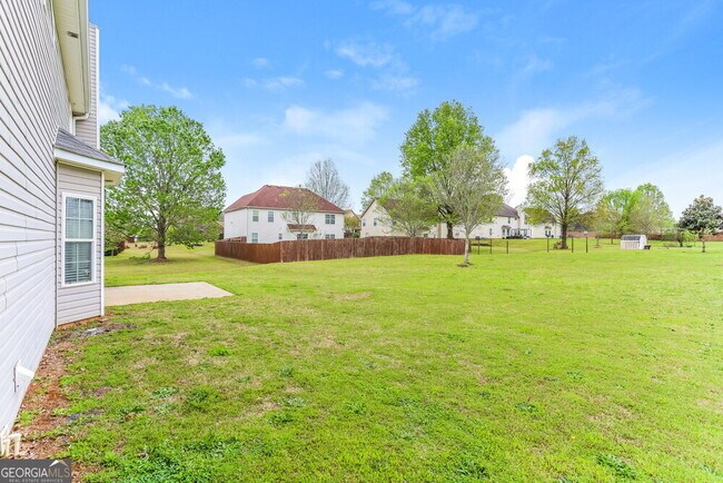 Building Photo - 5102 Redcoat Ln