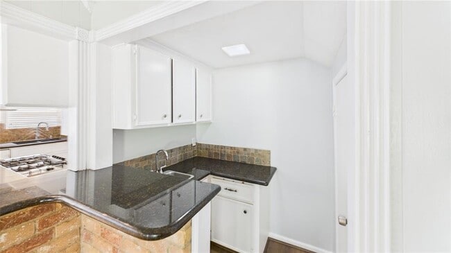 Building Photo - 1107 Verret Ln