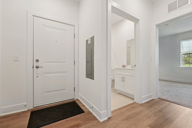 Building Photo - 5104 Mary Ashby Wy