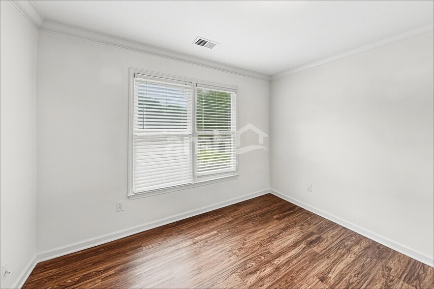 Building Photo - 1296 Crown Terrace