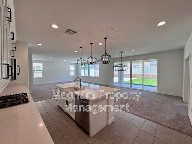 Building Photo - 34118 Willow Stone St