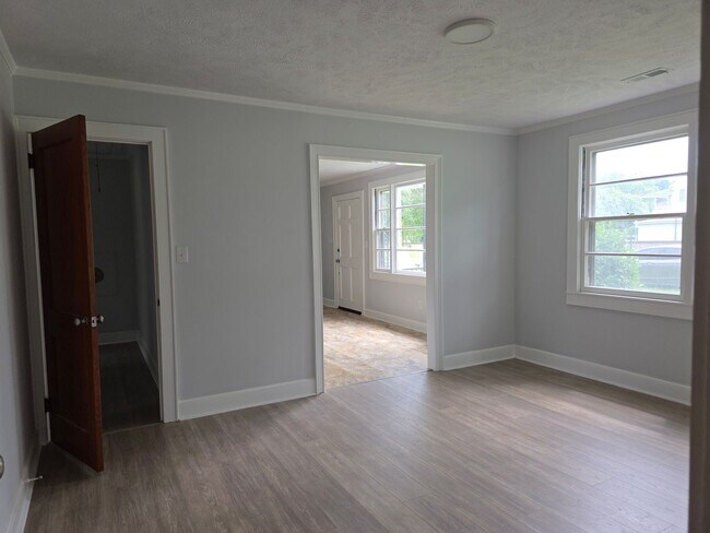 Building Photo - 115 Rowes Pump Dr