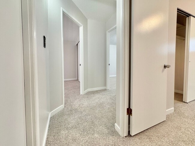 Building Photo - Renovated 3 Bed Home with Huge Yard & 2-Car Garage