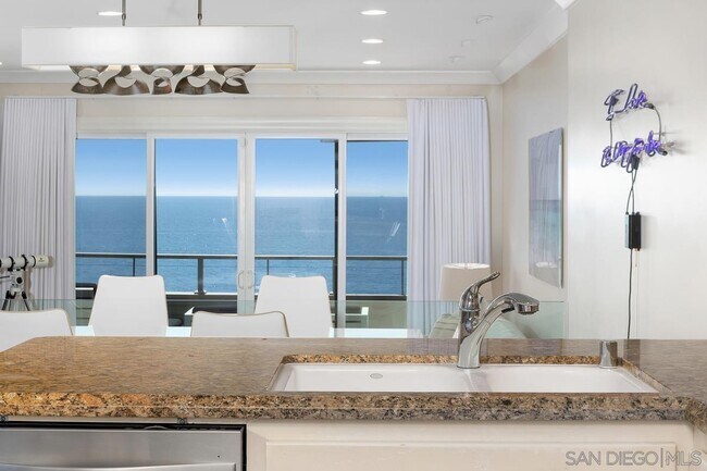 Building Photo - 270 Surfview Ct