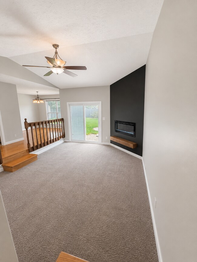 Building Photo - 1228 Bromley Dr