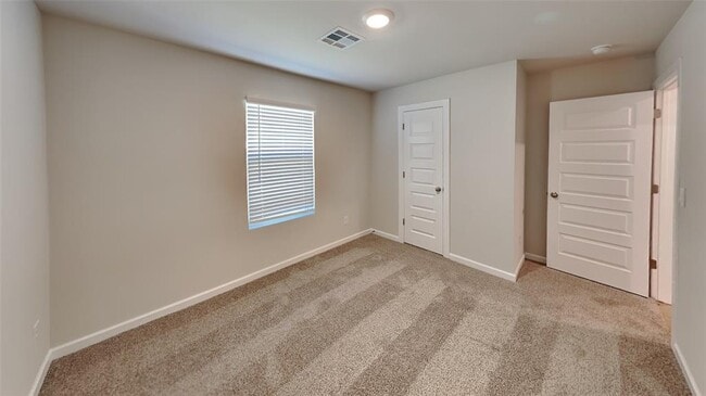 Building Photo - 2904 Casey Dr