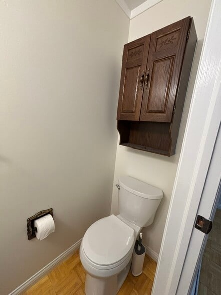 Half Bath - 43 State St