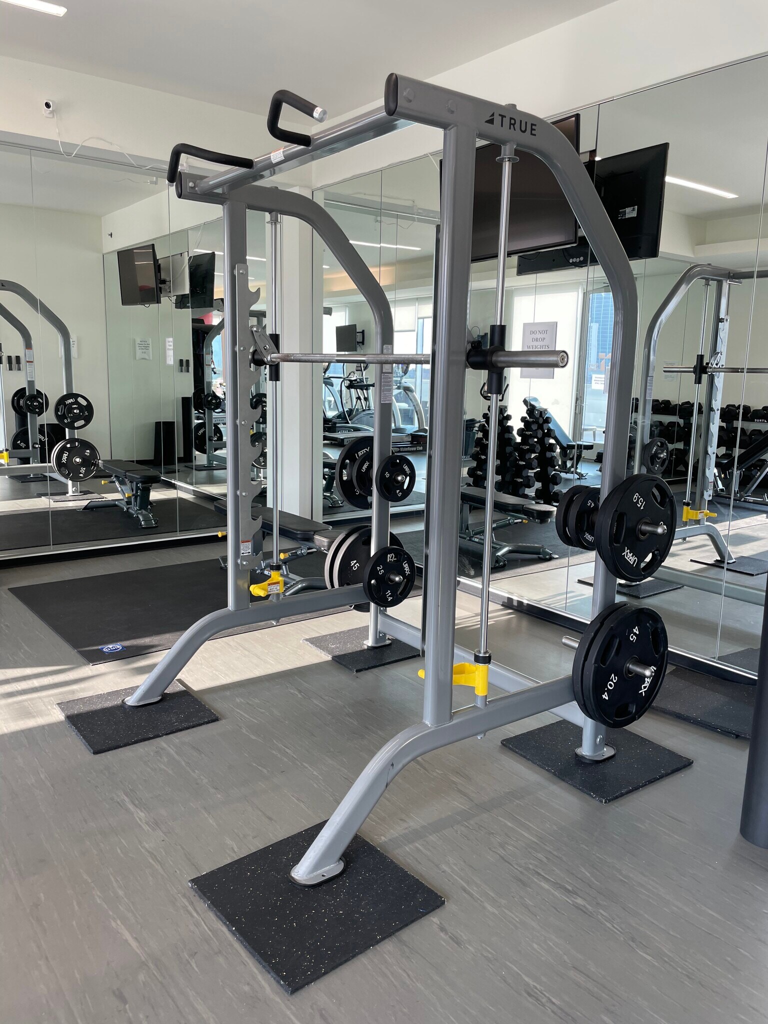 Building Photo - 334 W Schiller St