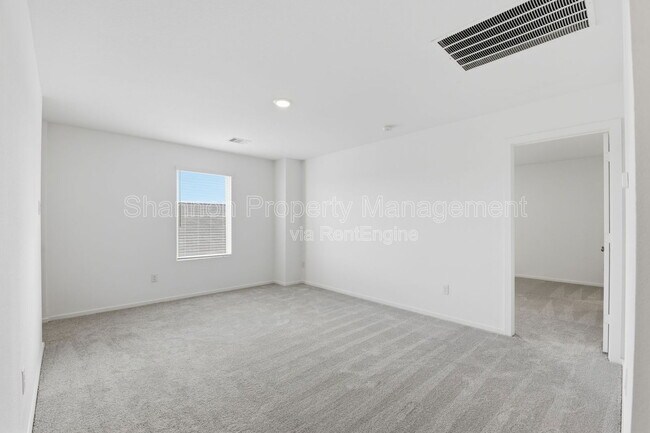 Building Photo - 316 Bush Mdw Ln