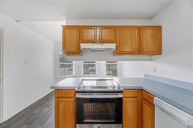 Building Photo - 7024 Negril Ct